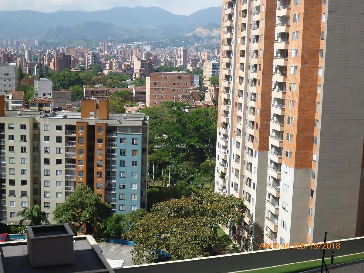 Apartamento En Colores Y O Cabana Hermosa Medellin